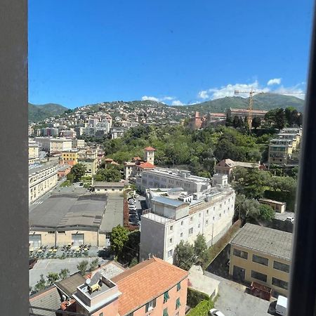 Gaslini 8 Apartment Genoa Bagian luar foto
